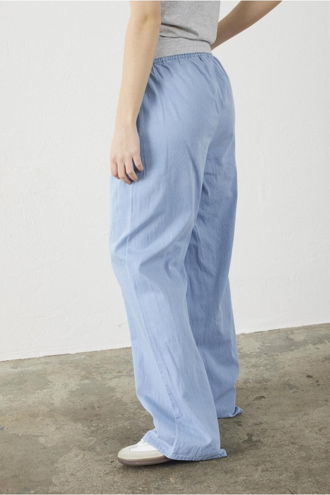 INUSA PA 18489 L BLUE WASH